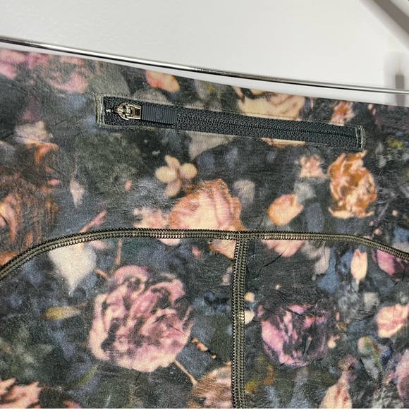 Lululemon Speed Up Tight Frosted Rose Multi - Picture 8 of 9